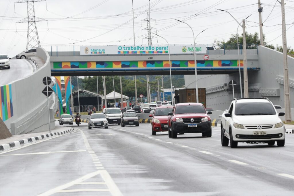 Prefeitura inaugura novo complexo viário na Avenida das Torres, Zona Norte de Manaus