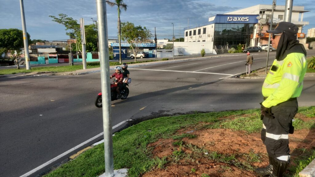 Cai o número de acidentes de trânsito em 64,3% no início deste ano em Manaus