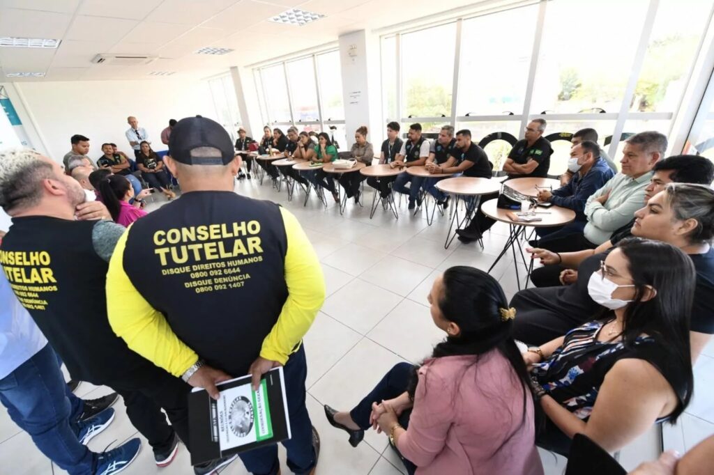 Justiça determina suspensão do concurso para escolha de conselheiros tutelares de Manaus