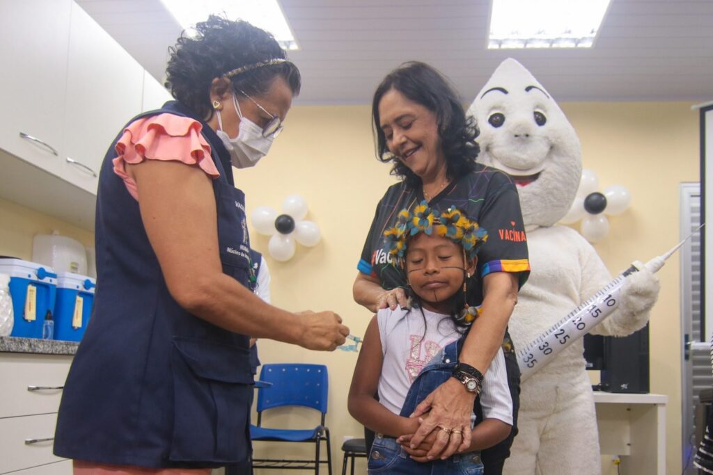 Manaus oferta vacina contra dengue em 8 unidades de saúde neste sábado