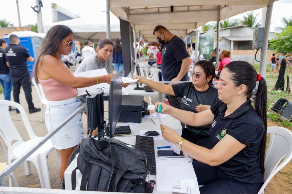 Comunidade indígena do Parque das Tribos é recebe serviços de cidadania em Manaus