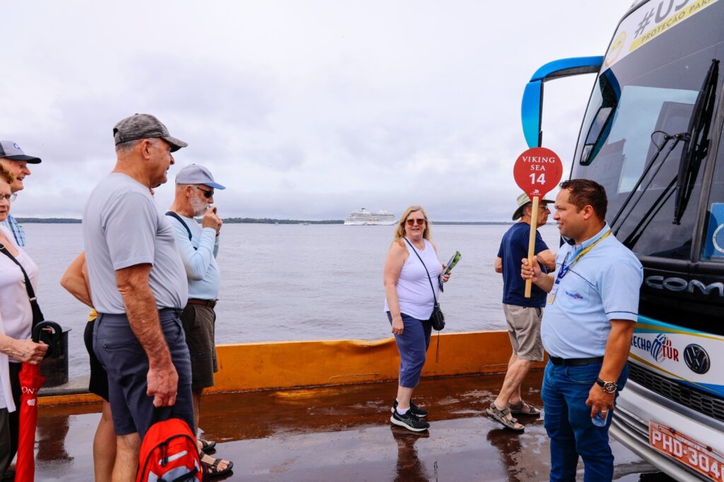 Prefeitura realiza curso para atendimento ao turista no Centro Histórico de Manaus