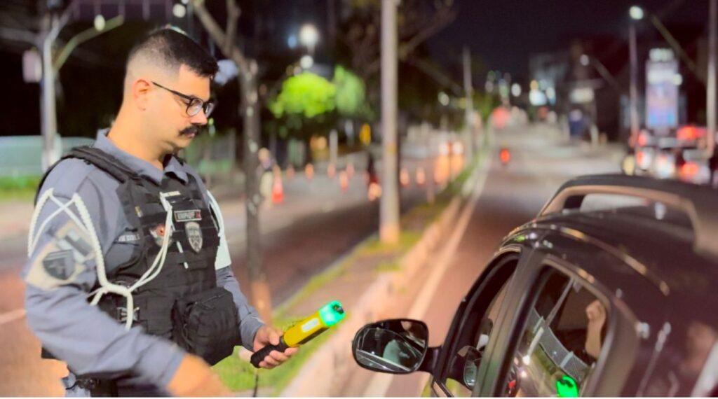 Detran-AM registra 94 casos de alcoolemia durante Operação Réveillon Seguro em Manaus Detran-AM registra 94 casos de alcoolemia durante Operação Réveillon Seguro em Manaus