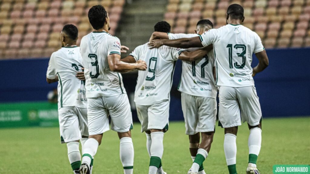 Na Arena, Manaus vence o Sete por 2 a 0 e abre o returno do Barezão com três pontos