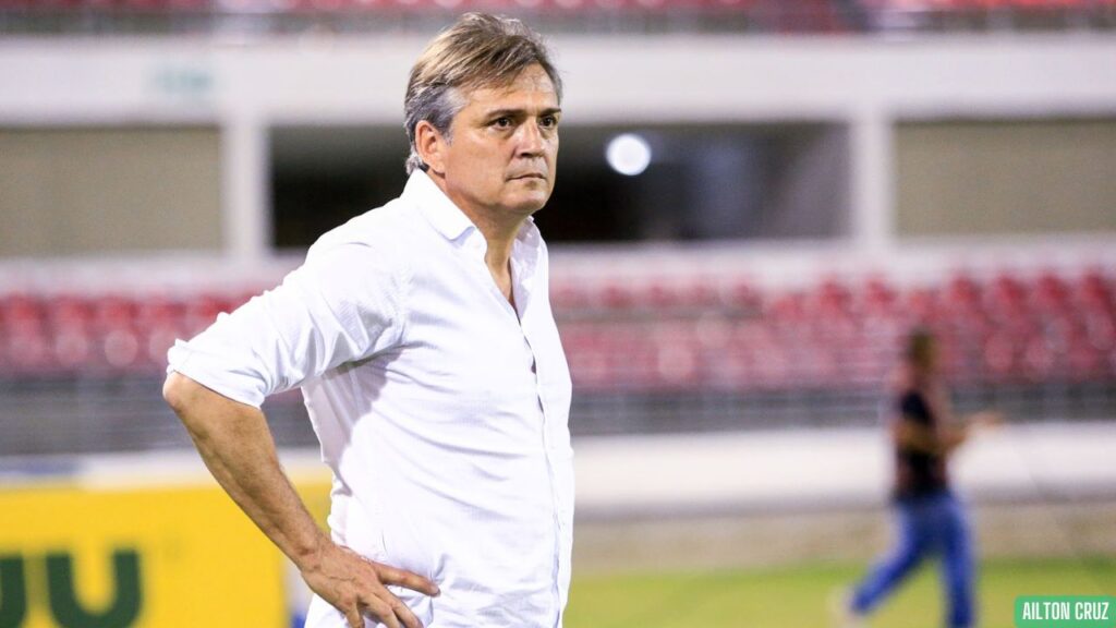 Luís Carlos Winck é o novo técnico do Manauara; Marcelo Vilar assume cargo na direção