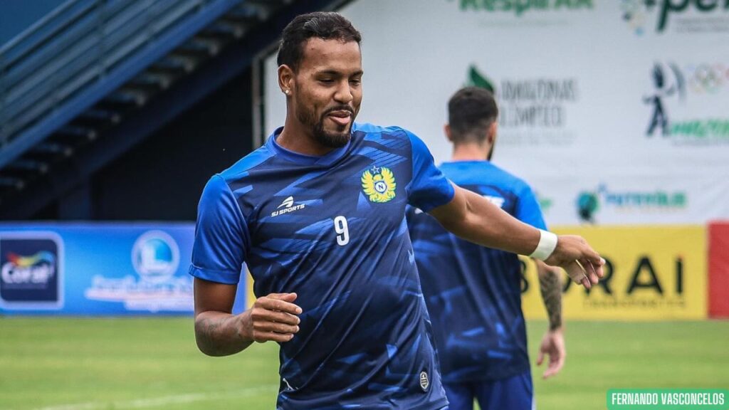 Manaus FC anuncia atacante Brenno Fernandes, do Nacional, como reforço para a Série D