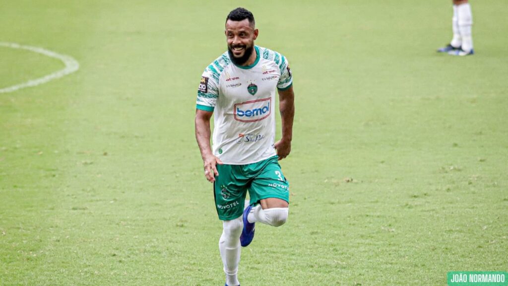 Manaus FC oficializa retorno do zagueiro Thiago Spice: “Muita gana de ganhar e fome de ser campeão” Manaus FC oficializa retorno do zagueiro Thiago Spice: "Muita gana de ganhar e fome de ser campeão"