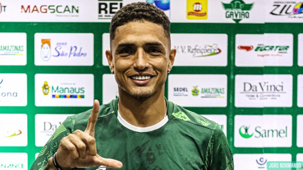 Após sete jogos, atacante Lelo se despede e deixa o elenco do Manaus FC