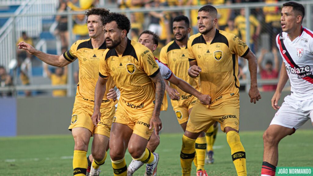 Duelo entre Amazonas FC e CRB pela Série B muda da Arena da Amazônia para o Zamith