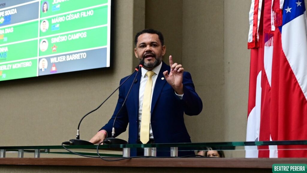 Rozenha denuncia omissão da Sedel e critica ausência de Manaus como sub-sede da Copa do Mundo Feminina da FIFA 2027