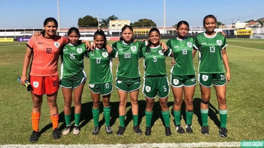 Amazônia bate o Mixto-MT por 5 a 3 e vence a primeira no Brasileirão Feminino Sub-17 Amazônia bate o Mixto-MT por 5 a 3 e vence a primeira no Brasileirão Feminino Sub-17