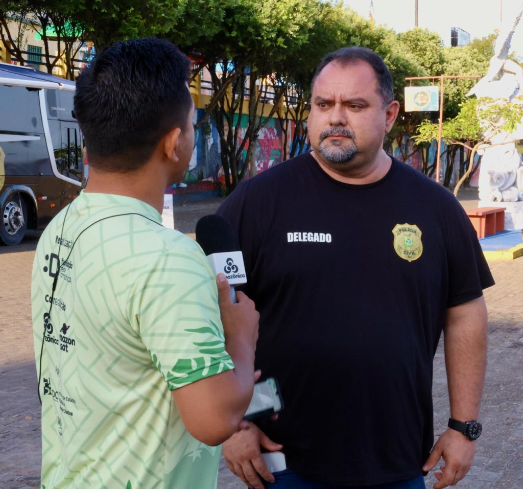 Delegacia Móvel da Polícia Civil reforça segurança no Porto da Ilha Tupinambarana – Polícia Civil do AM Delegacia Móvel da Polícia Civil reforça segurança no Porto da Ilha Tupinambarana – Polícia Civil do AM