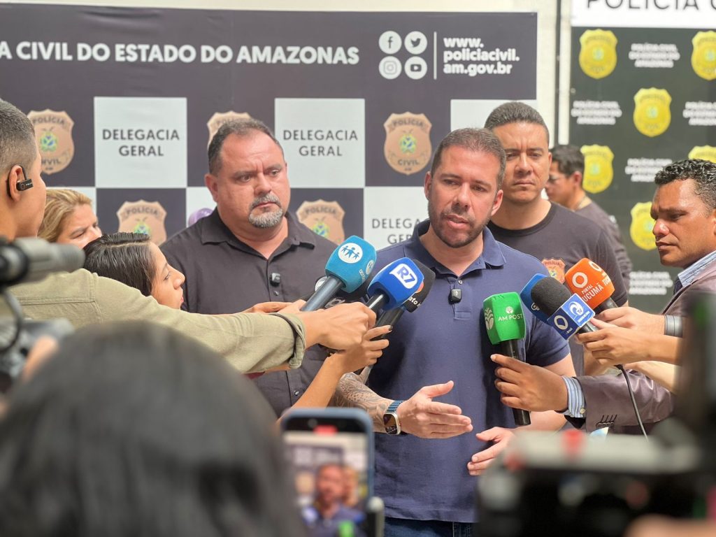 Em Coari, PC-AM prende 25 pessoas ligadas ao crime organizado e por financiar pirataria no rio – Polícia Civil do AM Em Coari, PC-AM prende 25 pessoas ligadas ao crime organizado e por financiar pirataria no rio – Polícia Civil do AM