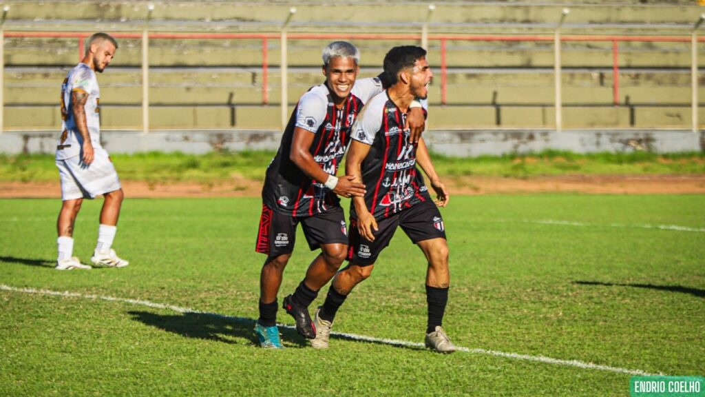 Operário goleia o Tarumã no Gilbertão e avança para a grande final do Barezão Série B 2025 Operário goleia o Tarumã no Gilbertão e avança para a grande final do Barezão Série B 2025