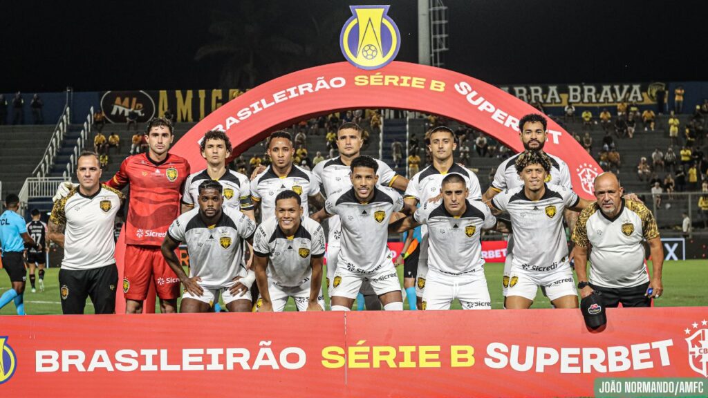 Pré-jogo: adversários diretos contra o Z4 da Série B, Criciúma e Amazonas se enfrentam em SC Pré-jogo: adversários diretos contra o Z4 da Série B, Criciúma e Amazonas se enfrentam em SC