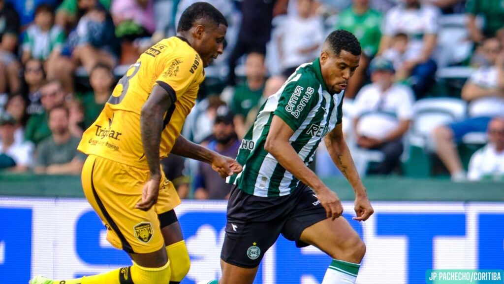 Amazonas arranca empate do vice-líder Coritiba no Couto Pereira e segue na luta para deixar o Z4 da Série B Amazonas arranca empate do vice-líder Coritiba no Couto Pereira e segue na luta para deixar o Z4 da Série B