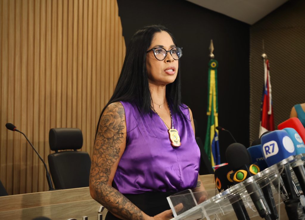 PC-AM prende suspeitos por abuso sexual de adolescente e agressão contra mulher grávida, em Manacapuru – Polícia Civil do AM PC-AM prende suspeitos por abuso sexual de adolescente e agressão contra mulher grávida, em Manacapuru – Polícia Civil do AM