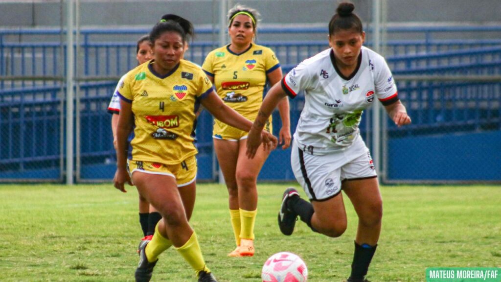 Barezão Delas: em jogo de quatro gols, CDC e Tarumã empatam na Colina Barezão Delas: em jogo de quatro gols, CDC e Tarumã empatam na Colina
