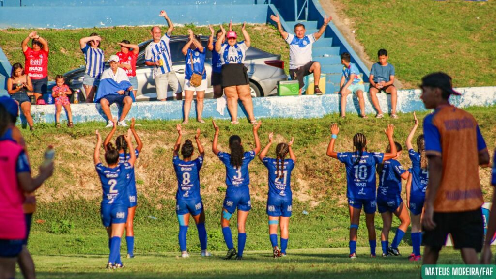 Futebol feminino: São Raimundo anuncia seletiva e confirma participação nos Estaduais Sub-15 e Sub-17 Futebol feminino: São Raimundo anuncia seletiva e confirma participação nos Estaduais Sub-15 e Sub-17