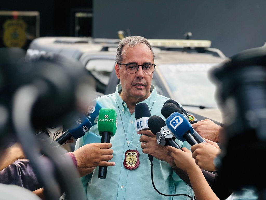PC-AM prende dupla investigada por furtos em veículos com uso do dispositivo “Chapolin” em shoppings, feiras e vias públicas PC-AM prende dupla investigada por furtos em veículos com uso do dispositivo “Chapolin” em shoppings, feiras e vias públicas