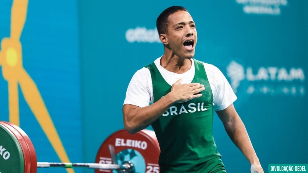 Paratleta amazonense conquista medalha de prata na Copa do Mundo de Halterofilismo Paratleta amazonense conquista medalha de prata na Copa do Mundo de Halterofilismo