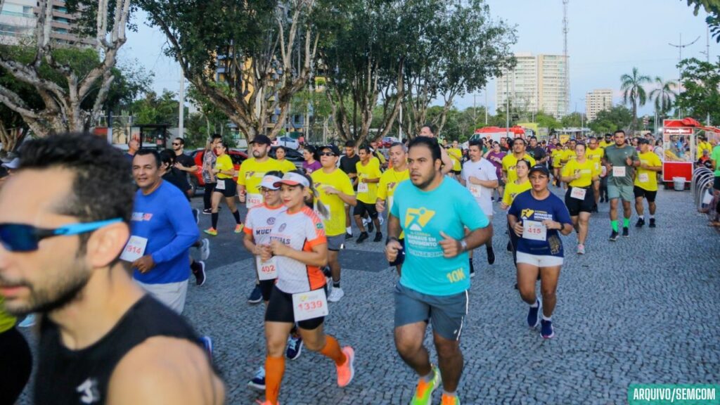 Prefeito David Almeida anuncia inscrições para a primeira Corrida Sou Manaus; cadastro abre no dia 1º de setembro Prefeito David Almeida anuncia inscrições para a primeira Corrida Sou Manaus; cadastro abre no dia 1º de setembro