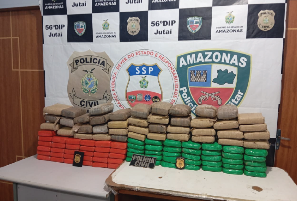 Em Jutaí, PC-AM prende homem e apreende adolescente com 107 tabletes de drogas – Polícia Civil do AM Em Jutaí, PC-AM prende homem e apreende adolescente com 107 tabletes de drogas – Polícia Civil do AM