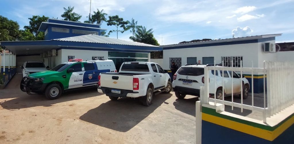 Em menos de 24 horas, PC-AM e GCM prendem homem por ameaça e violência psicológica contra a mãe idosa, em Nova Olinda do Norte Em menos de 24 horas, PC-AM e GCM prendem homem por ameaça e violência psicológica contra a mãe idosa, em Nova Olinda do Norte