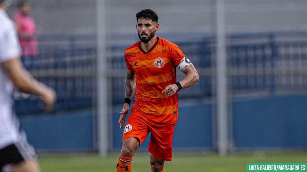 Manauara renova contrato com o lateral-esquerdo Jhonathan Moc para 2026 Manauara renova contrato com o lateral-esquerdo Jhonathan Moc para 2026