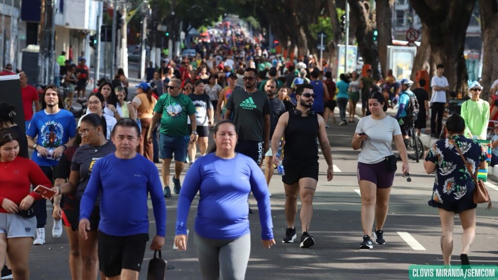 Prefeitura de Manaus celebra sucesso do primeiro mês da “Faixa Liberada” da avenida Getúlio Vargas Prefeitura de Manaus celebra sucesso do primeiro mês da "Faixa Liberada" da avenida Getúlio Vargas