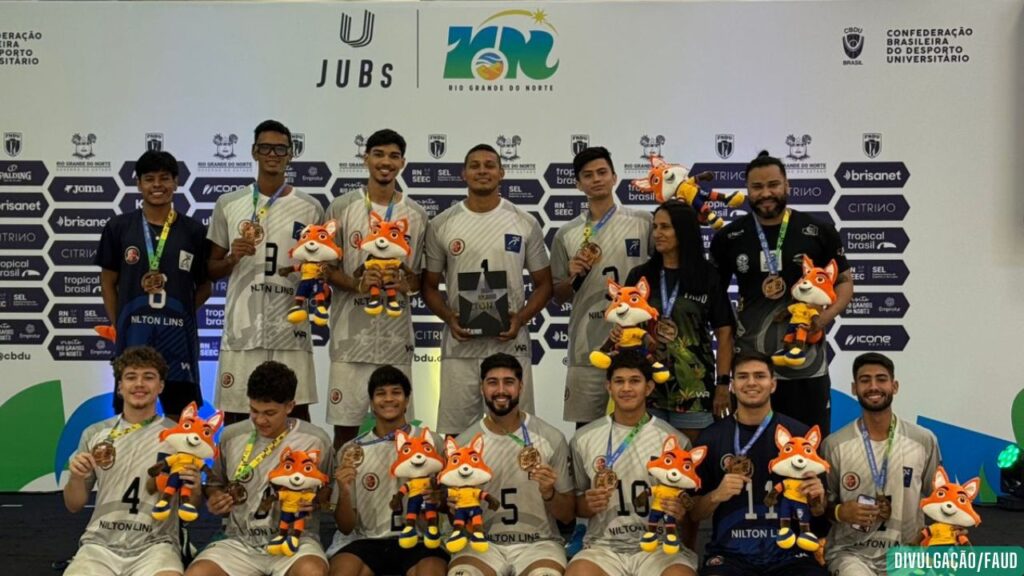 Amazonas no pódio: equipe de voleibol da Nilton Lins conquista bronze nos Jogos Universitários Brasileiros Amazonas no pódio: equipe de voleibol da Nilton Lins conquista bronze nos Jogos Universitários Brasileiros