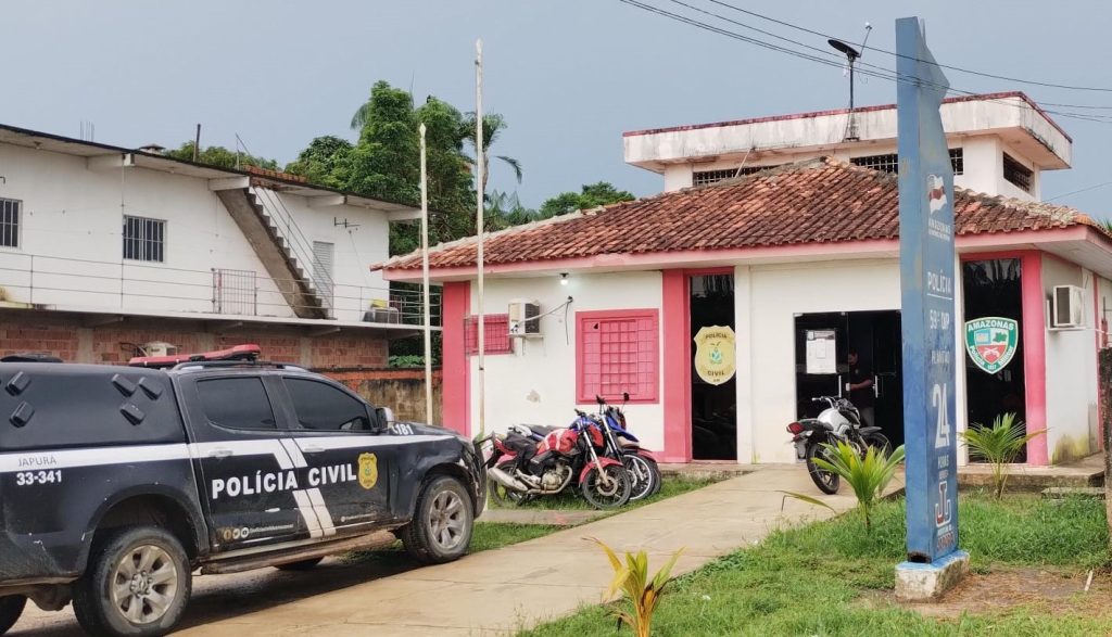 PC-AM prende homem em flagrante por tortura, violência psicológica e cárcere privado contra a companheira – Polícia Civil do AM PC-AM prende homem em flagrante por tortura, violência psicológica e cárcere privado contra a companheira – Polícia Civil do AM