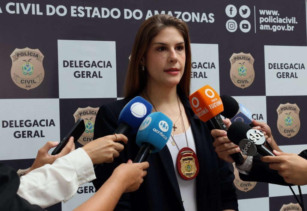 PC-AM prende homem por perseguição e violência psicológica, após vítima descobrir rastreador no carro – Polícia Civil do AM PC-AM prende homem por perseguição e violência psicológica, após vítima descobrir rastreador no carro – Polícia Civil do AM