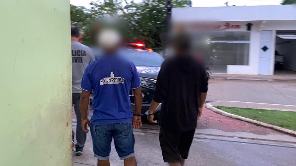 Polícia Civil prende dois homens por estupro de vulnerável e uma série de abusos contra criança em Beruri – Polícia Civil do AM Polícia Civil prende dois homens por estupro de vulnerável e uma série de abusos contra criança em Beruri – Polícia Civil do AM