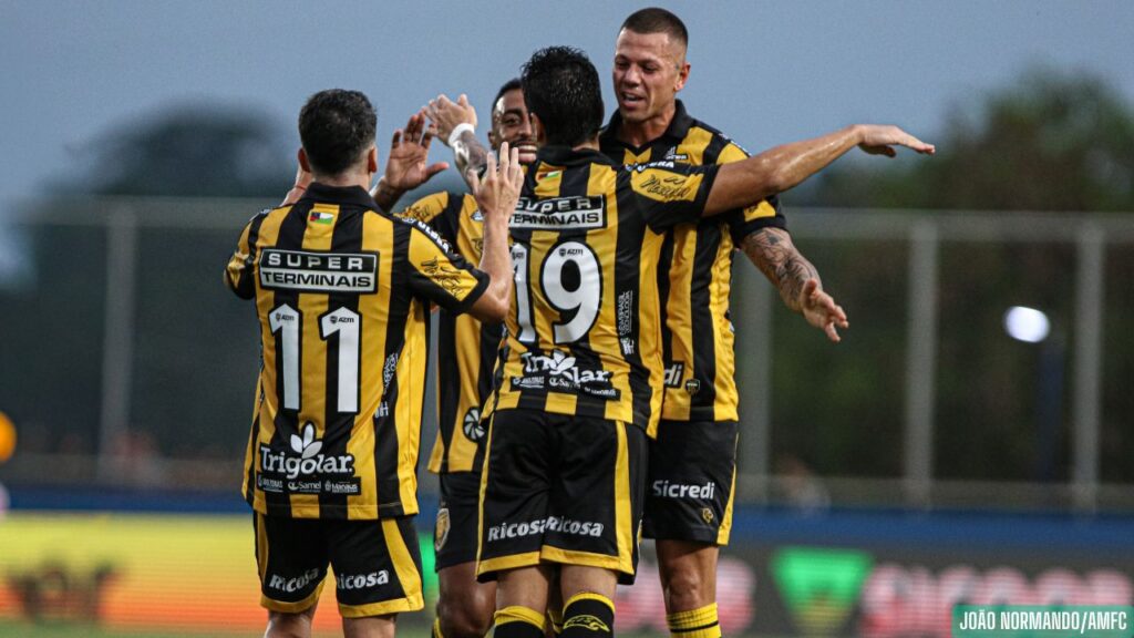 Pré-jogo: opostos na tabela da Série B, Amazonas e Criciúma se enfrentam no Zamith Pré-jogo: opostos na tabela da Série B, Amazonas e Criciúma se enfrentam no Zamith