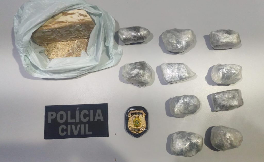 Em Barcelos, PC-AM, PMAM e GCM prendem homem procurado por homicídio praticado em Manaus – Polícia Civil do AM Em Barcelos, PC-AM, PMAM e GCM prendem homem procurado por homicídio praticado em Manaus – Polícia Civil do AM
