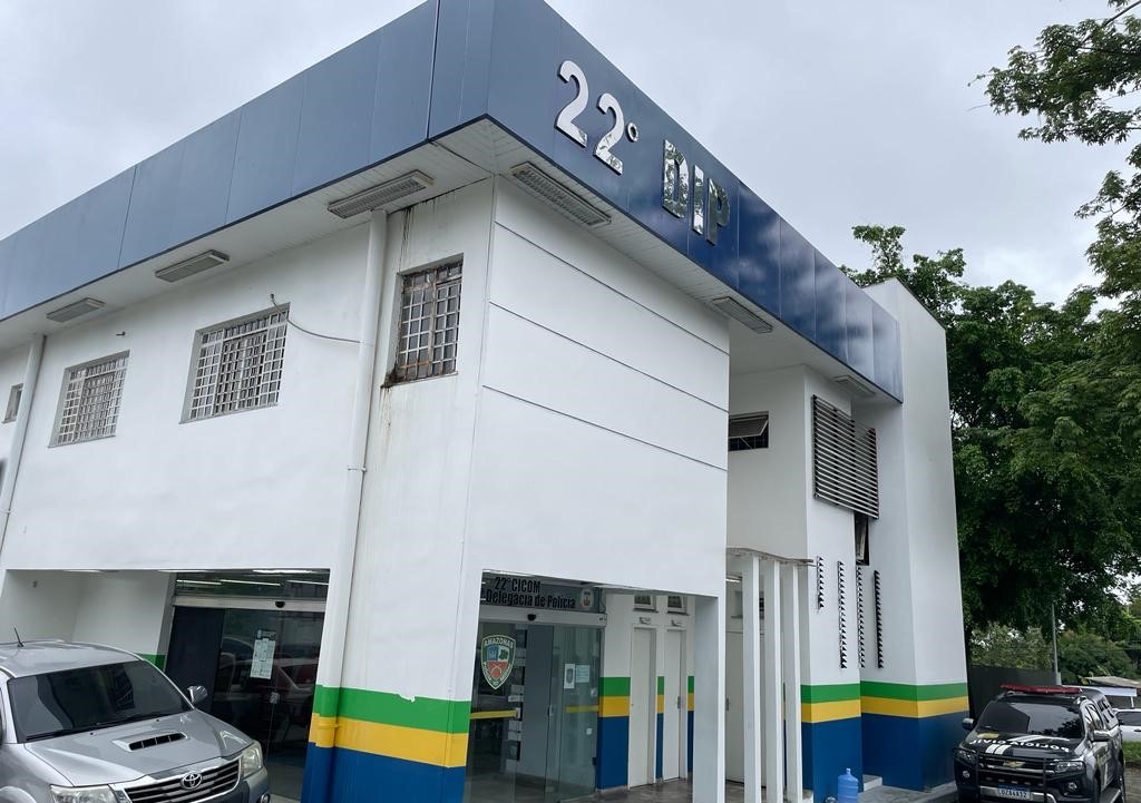 PC-AM prende homem por roubo em café no bairro Alvorada – Polícia Civil do AM PC-AM prende homem por roubo em café no bairro Alvorada – Polícia Civil do AM