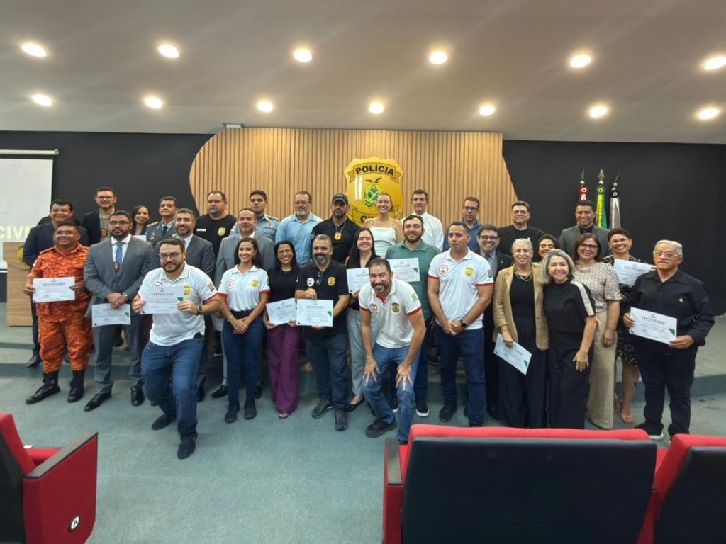 Polícia Civil do Amazonas forma quatro novos delegados de polícia – Polícia Civil do AM Polícia Civil do Amazonas forma quatro novos delegados de polícia – Polícia Civil do AM