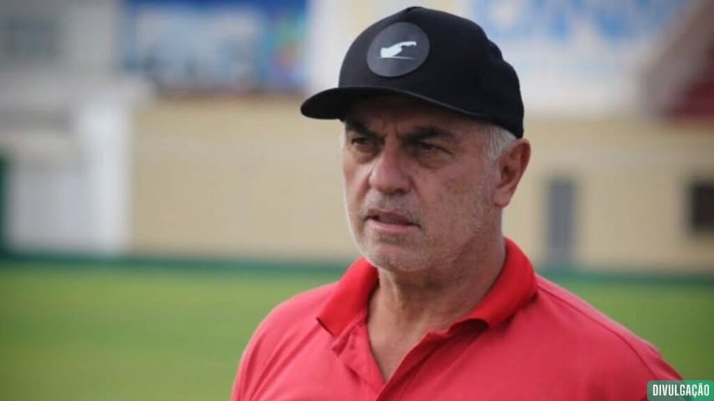 RPE Parintins anuncia Carlos Rabello, ex-Barcelona de Ilhéus, como novo técnico para a temporada 2026 RPE Parintins anuncia Carlos Rabello, ex-Barcelona de Ilhéus, como novo técnico para a temporada 2026