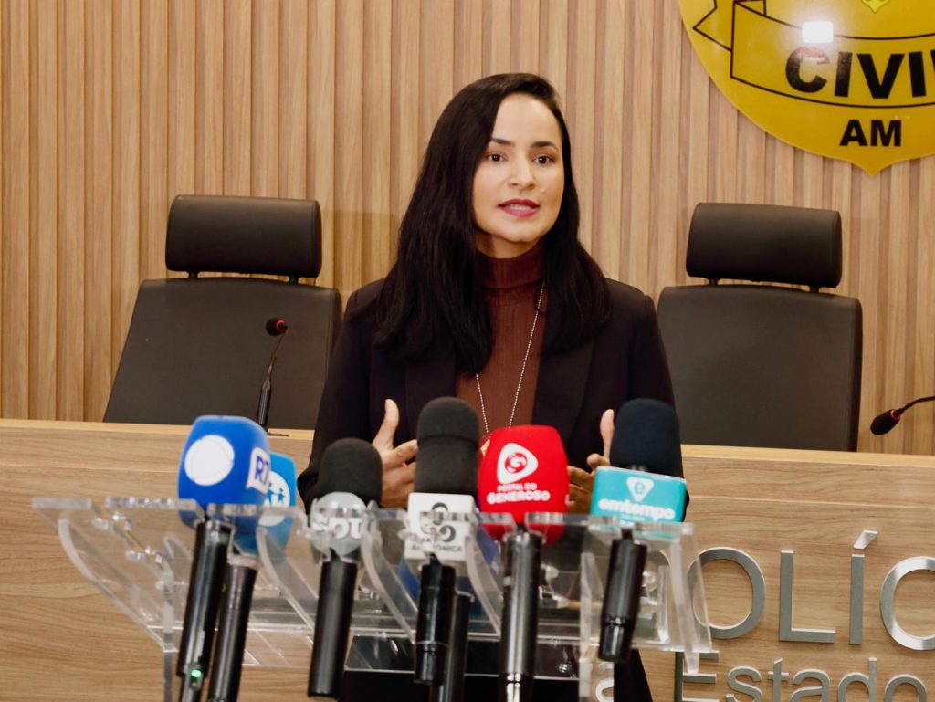 Em Maraã, PC-AM prende mulher por estupro de vulnerável e omissão no crime de tortura contra a própria filha – Polícia Civil do AM Em Maraã, PC-AM prende mulher por estupro de vulnerável e omissão no crime de tortura contra a própria filha – Polícia Civil do AM