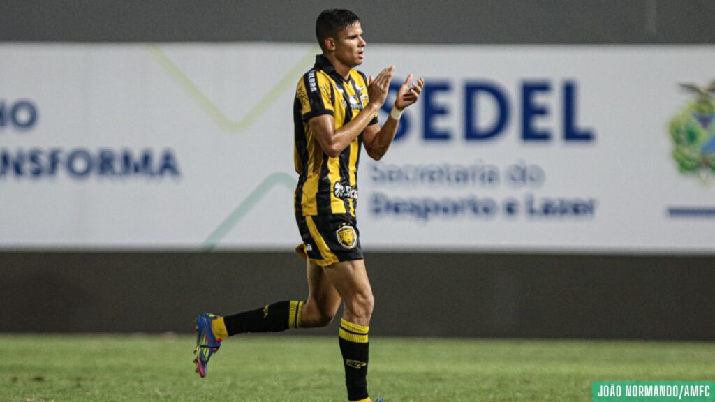 “Sigo motivado para ajudar o clube a alcançar seus objetivos em 2026”, diz Erick Varão ao renovar com o Amazonas "Sigo motivado para ajudar o clube a alcançar seus objetivos em 2026", diz Erick Varão ao renovar com o Amazonas