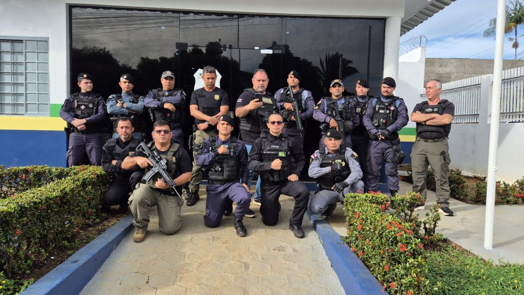 Em Apuí, PC-AM e PMAM deflagram operação e cumprem cinco mandados de busca e apreensão por tráfico de drogas – Polícia Civil do AM Em Apuí, PC-AM e PMAM deflagram operação e cumprem cinco mandados de busca e apreensão por tráfico de drogas – Polícia Civil do AM