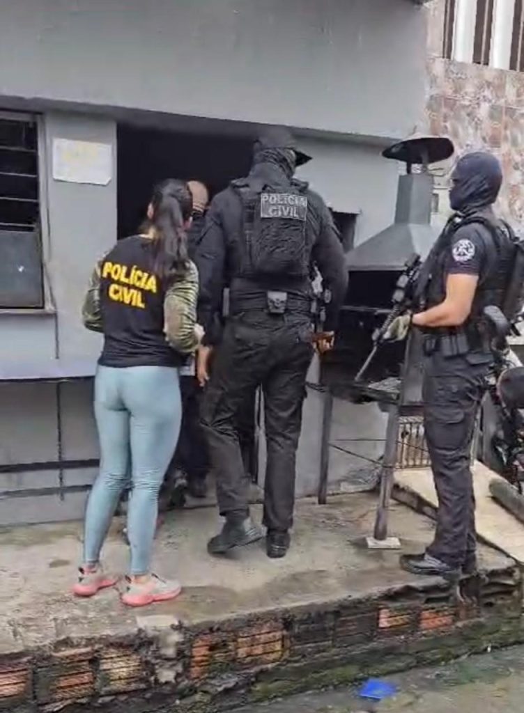 PC-AM, com apoio da Sepet, prende homem por zoofilia contra cadela em Manaus – Polícia Civil do AM PC-AM, com apoio da Sepet, prende homem por zoofilia contra cadela em Manaus – Polícia Civil do AM