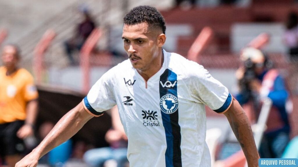 Emprestado pelo Centro Oeste-GO, atacante Sávio reforça o Manaus FC na sequência da temporada Emprestado pelo Centro Oeste-GO, atacante Sávio reforça o Manaus FC na sequência da temporada