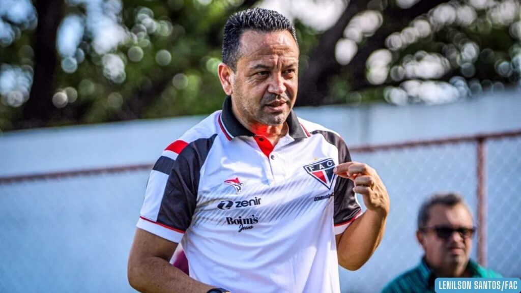 Manauara anuncia Paulinho Kobayashi como novo técnico para a sequência da temporada Manauara anuncia Paulinho Kobayashi como novo técnico para a sequência da temporada