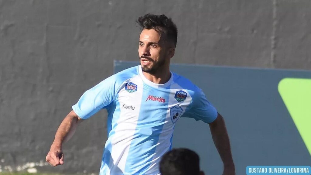 Manaus FC acerta contratação do meia Caíque Valdivia, ex-Cruzeiro-AL, para a sequência da temporada Manaus FC acerta contratação do meia Caíque Valdivia, ex-Cruzeiro-AL, para a sequência da temporada