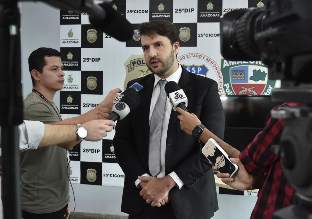 PC-AM prende mulher por estelionato e furto qualificado de R$ 14 mil em clínica médica em Manaus – Polícia Civil do AM PC-AM prende mulher por estelionato e furto qualificado de R$ 14 mil em clínica médica em Manaus – Polícia Civil do AM
