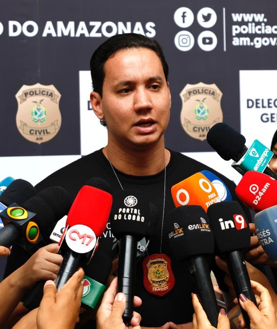 Em menos de 12 horas, PC-AM prende homem por matar o próprio irmão com diversos golpes de faca em Manacapuru – Polícia Civil do AM Em menos de 12 horas, PC-AM prende homem por matar o próprio irmão com diversos golpes de faca em Manacapuru – Polícia Civil do AM