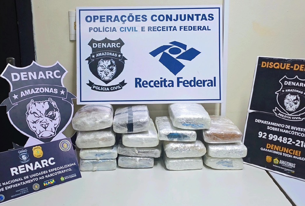 PC-AM e Receita Federal prendem homem com 15 tabletes de maconha no Centro de Manaus – Polícia Civil do AM PC-AM e Receita Federal prendem homem com 15 tabletes de maconha no Centro de Manaus – Polícia Civil do AM