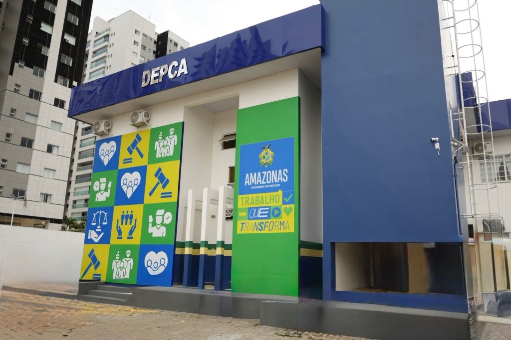 PC-AM prende padrinho suspeito de estupro de vulnerável contra duas afilhadas de 9 e 10 anos, em Manaus – Polícia Civil do AM PC-AM prende padrinho suspeito de estupro de vulnerável contra duas afilhadas de 9 e 10 anos, em Manaus – Polícia Civil do AM